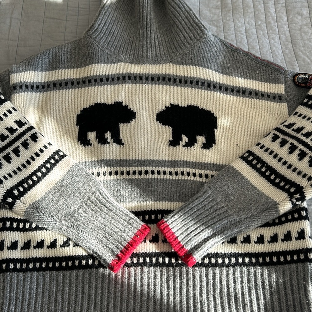 Gorgeous Parajumpers Wool Turtleneck Sweater, BNWT, Size Small
